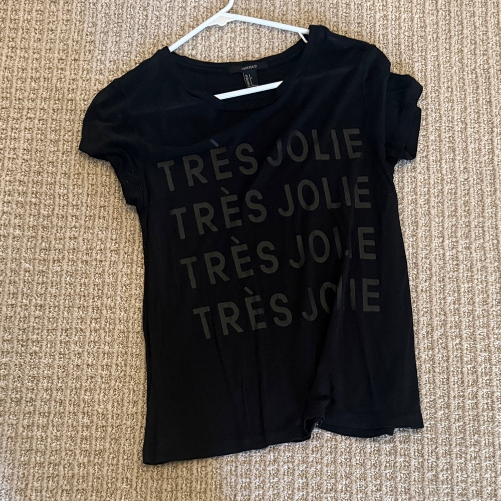 Forever 21 Black 'Très Jolie' Graphic Tee